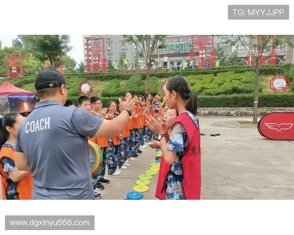 西安飞盘队荣登灵活性排行榜首位展现卓越实力与团队合作精神