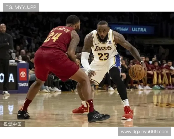 18湖人对阵骑士精彩直播全程回顾与赛后分析尽在这里